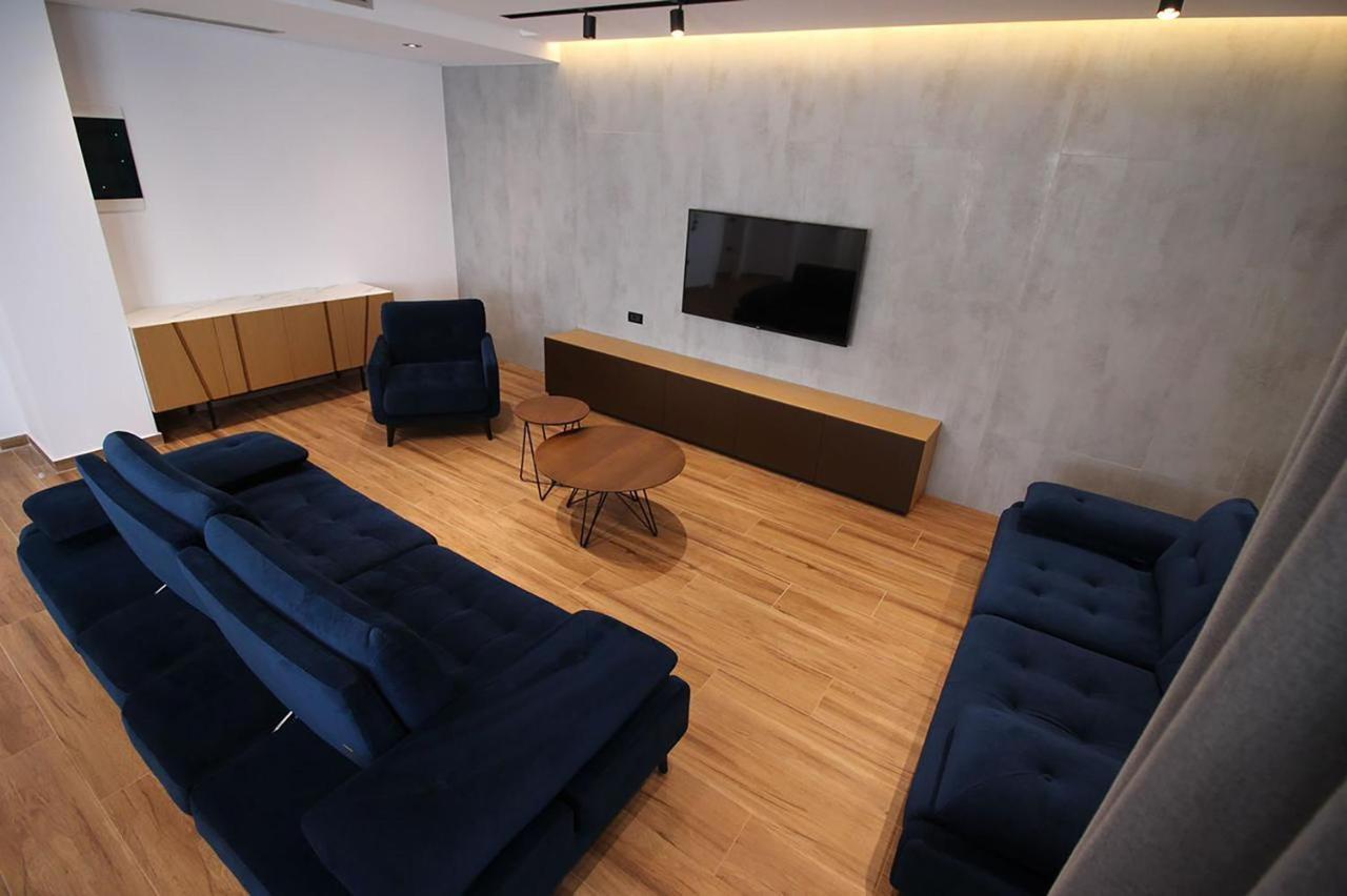 "The View" Luxury Apartments Sarandë 외부 사진