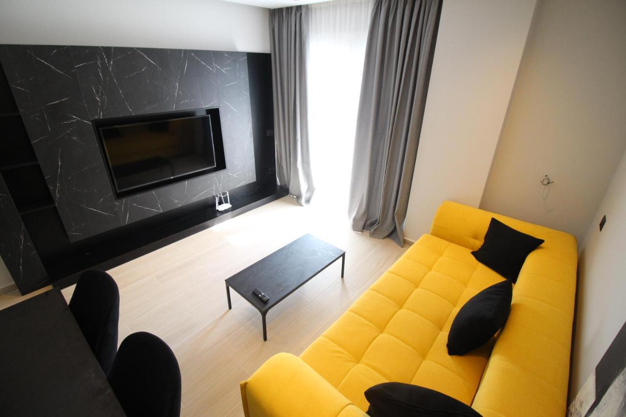"The View" Luxury Apartments Sarandë 외부 사진