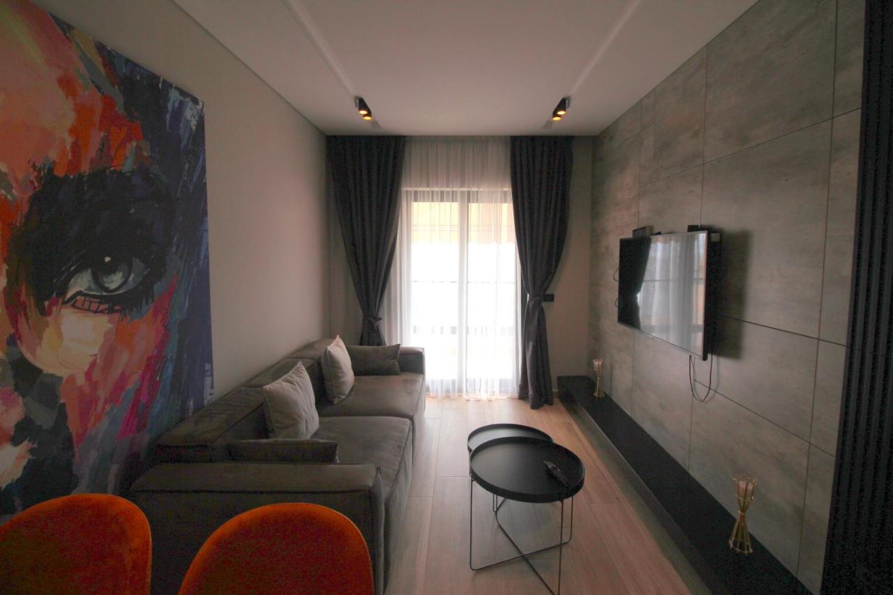 "The View" Luxury Apartments Sarandë 외부 사진