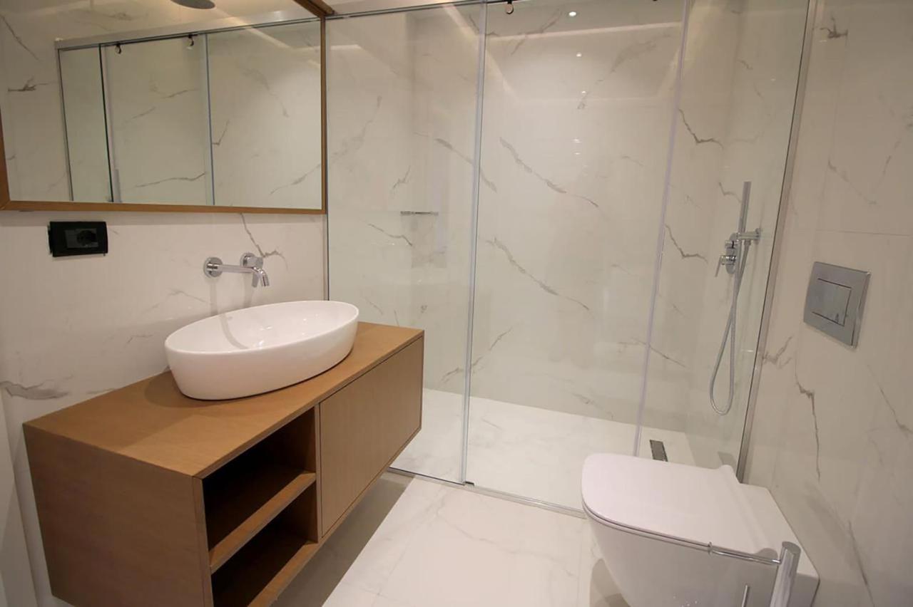 "The View" Luxury Apartments Sarandë 외부 사진